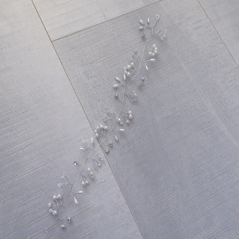 🎁3/$30 NEW Gorgeous Faux Pearl Sliver Bridal Hair Piece